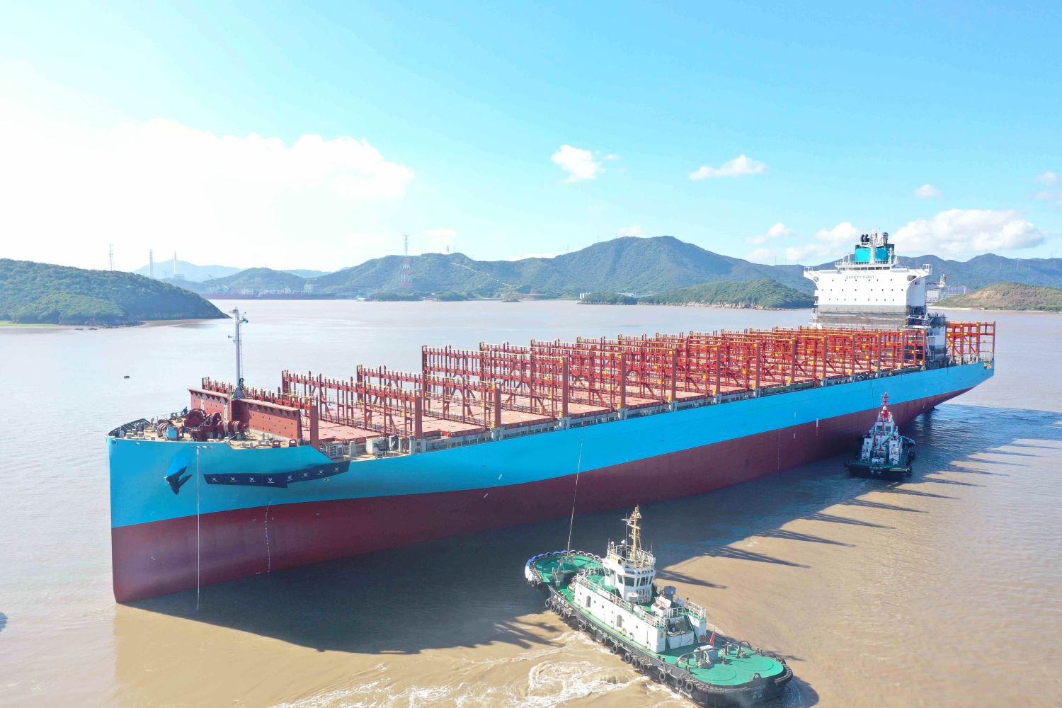 TSUNEISHI-China Launched Methanol Dual-Fuelled  5,900TEU Type Container Carrier <br>-Largest Container Vessel Built by the TSUNEISHI Group-